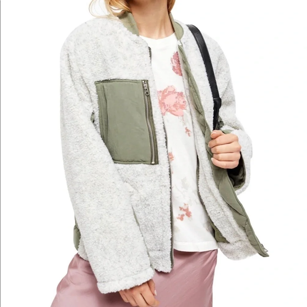 FREE People Large Riverton olive & cream Sherpa jacket